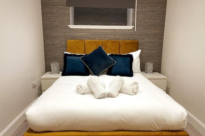 Lovely 3 Bedroom Apartment With Private Garden In Edinburgh City Centre Екстер'єр фото