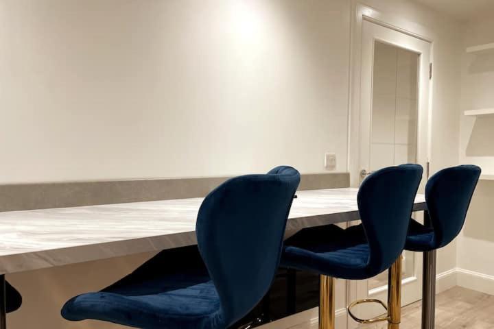 Lovely 3 Bedroom Apartment With Private Garden In Edinburgh City Centre Екстер'єр фото