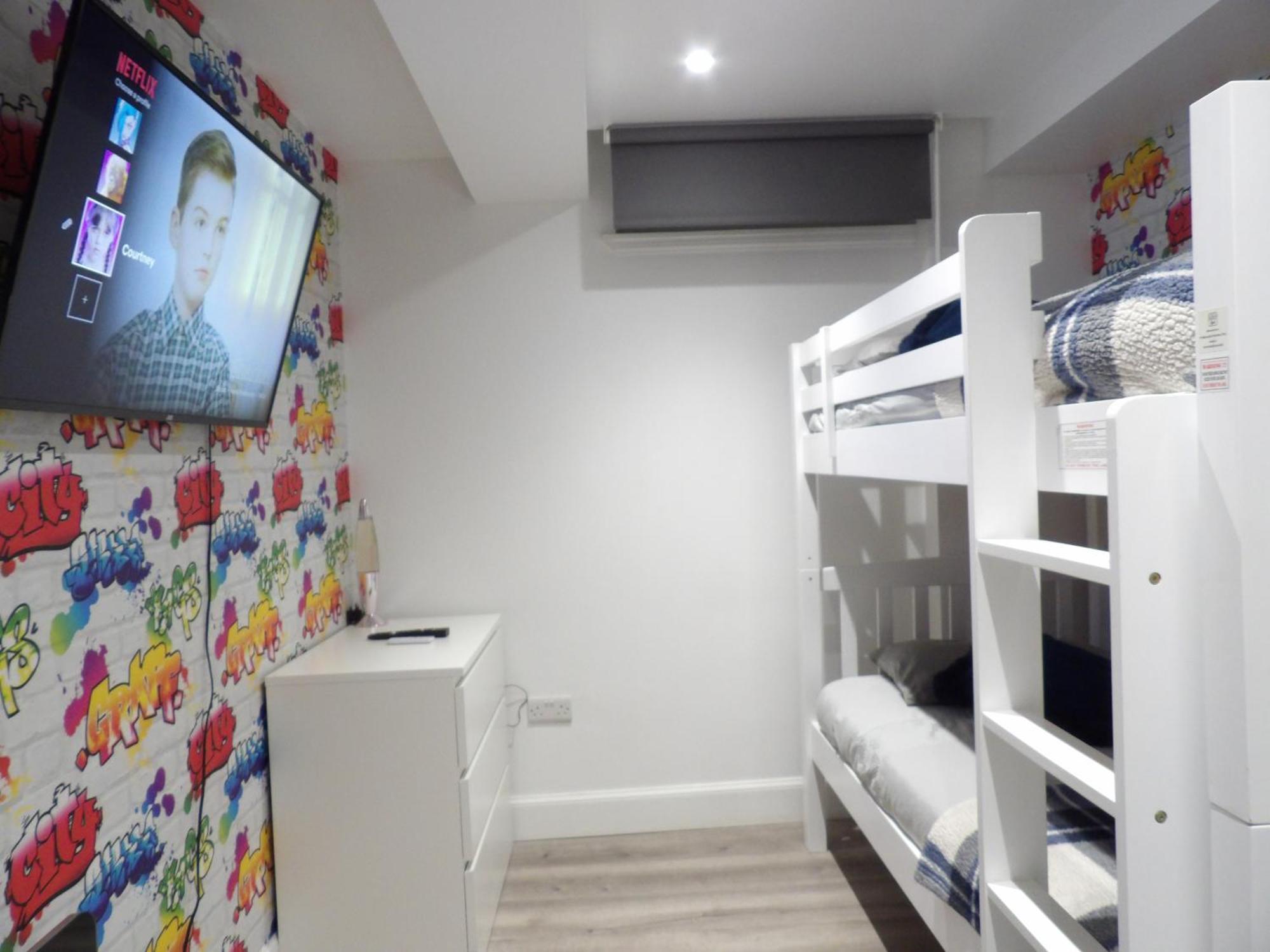 Lovely 3 Bedroom Apartment With Private Garden In Edinburgh City Centre Екстер'єр фото