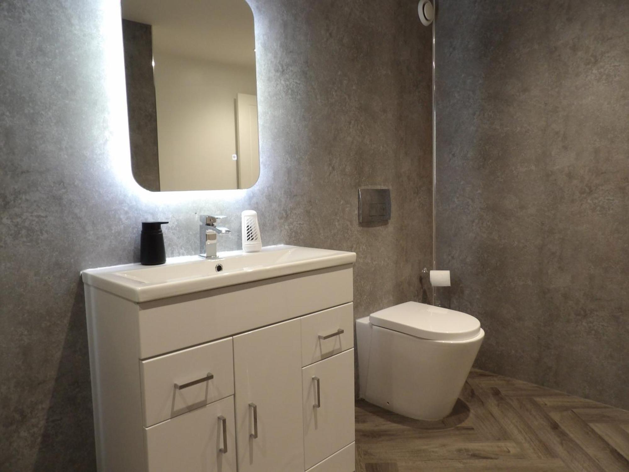 Lovely 3 Bedroom Apartment With Private Garden In Edinburgh City Centre Екстер'єр фото